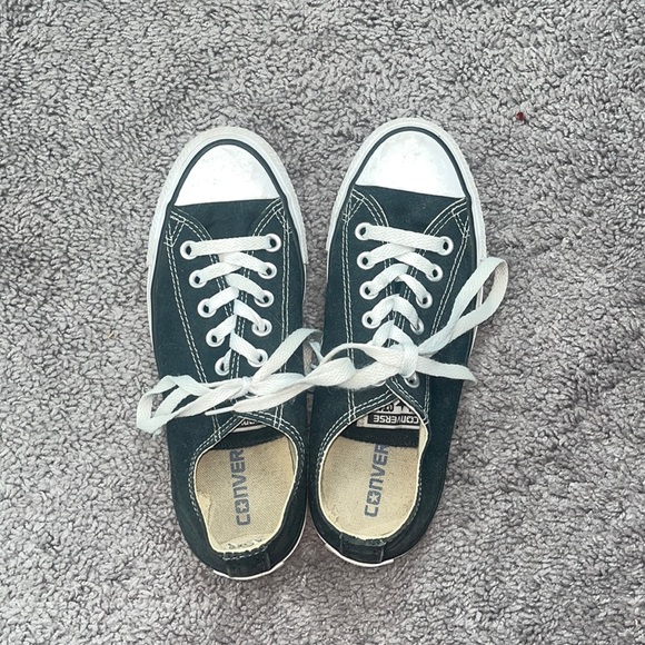 Black low top converse - Picture 1 of 4